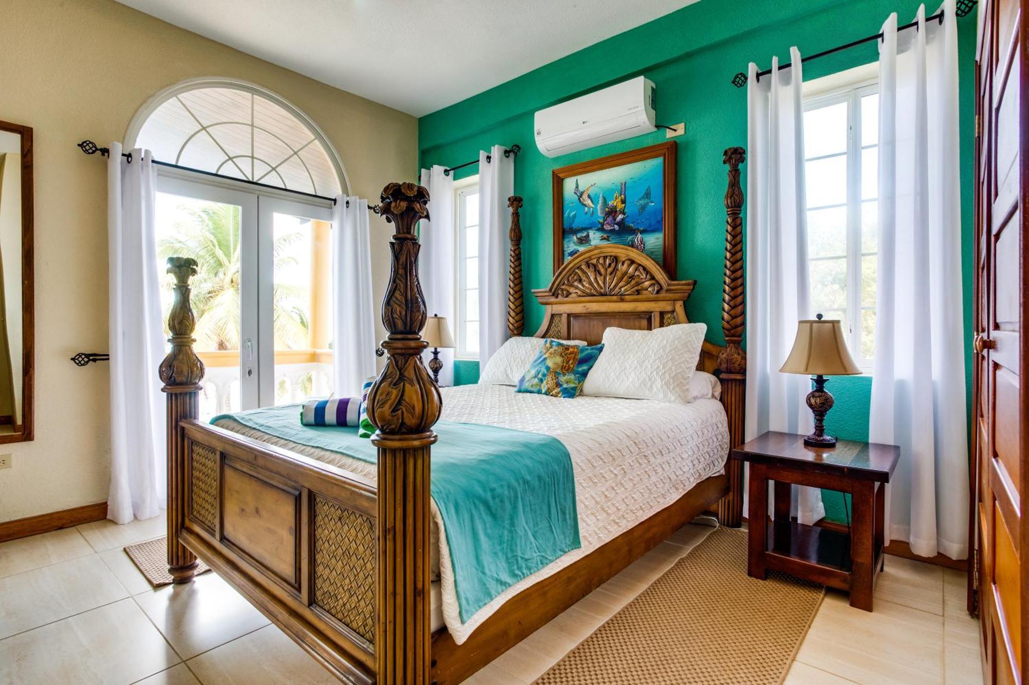 Blue Parrot Beach House And Villas 홉킨스 외부 사진